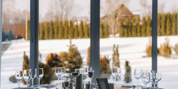 Alquiler de Espacios para Fiestas y Celebraciones Corporativas en Penedès i Garraf · Comida / Cena de Navidad